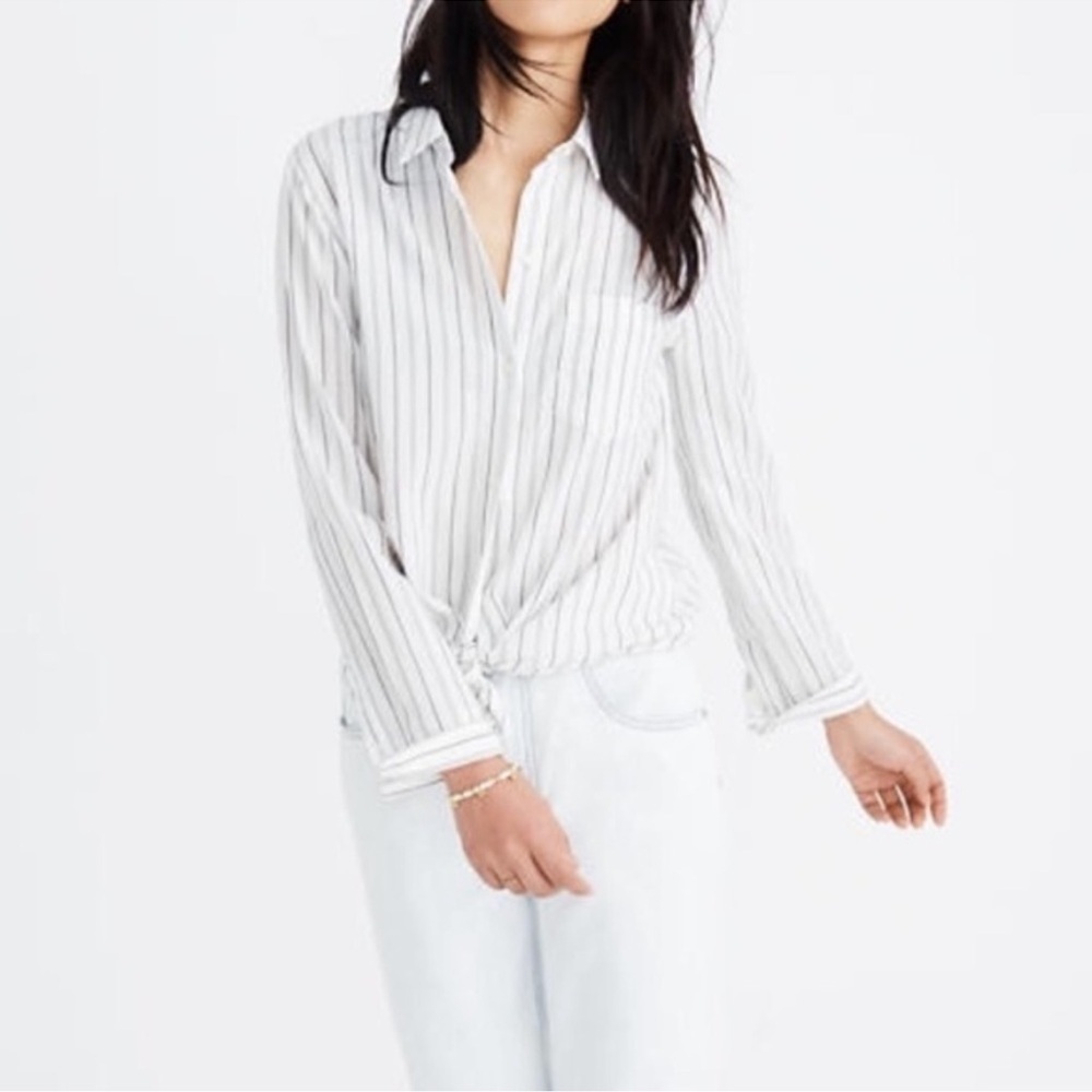 Madewell Darcy Stripe Tie Front Button Up Top white w/ black stripe sz M cotton